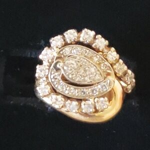 14K Yellow Gold Round Cut Diamond Cluster Swirl Ladies Cocktail Ring Size 4 1/2